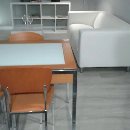 Apartamento Con Terraza En El Old Town Triana Διαμέρισμα *