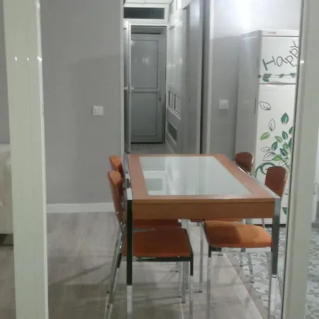 Apartamento Con Terraza En El Old Town Triana Διαμέρισμα *